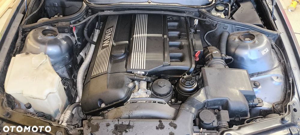 BMW Seria 3 - 34