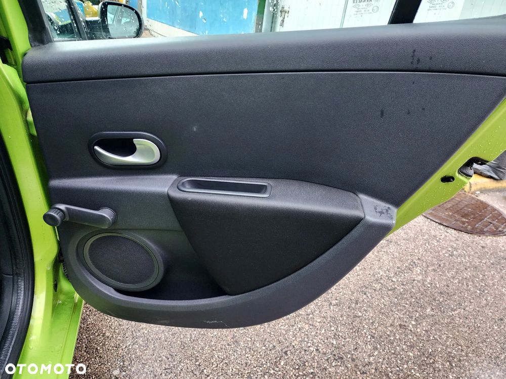 Renault Clio 1.2 TCE Alize - 37