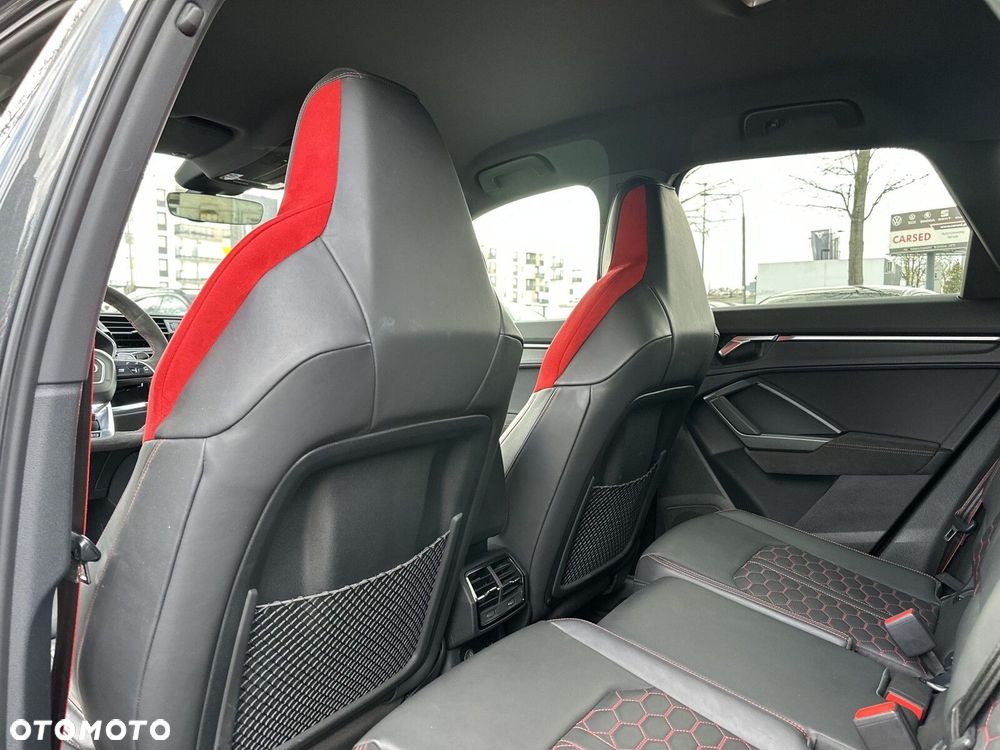 Audi Q3 RS S tronic - 35