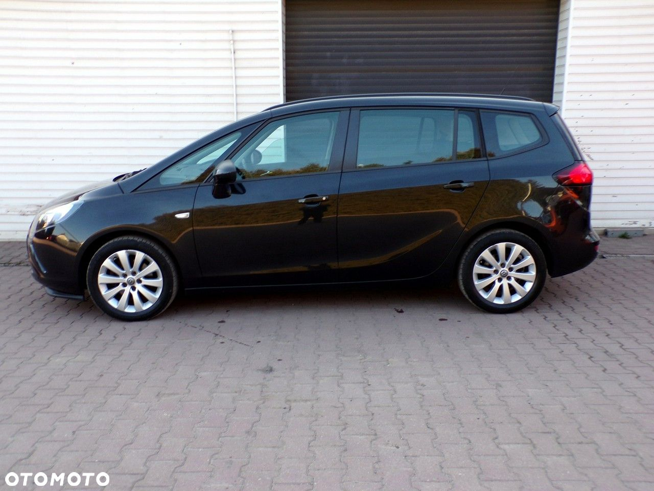 Opel Zafira - 9