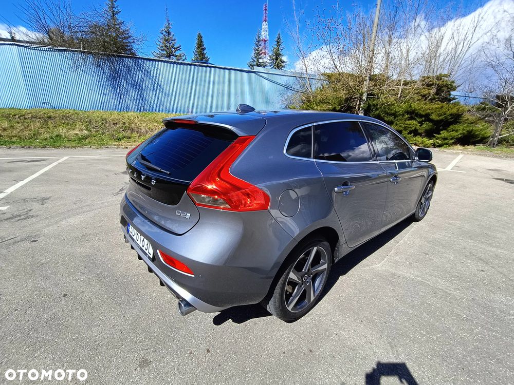 Volvo V40 D2 Geartronic RDesign - 31