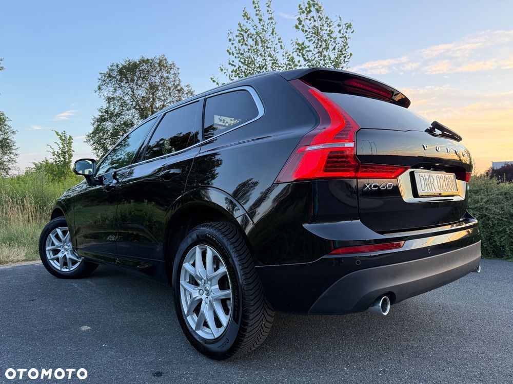 Volvo XC 60 D3 Drive-E Momentum - 3