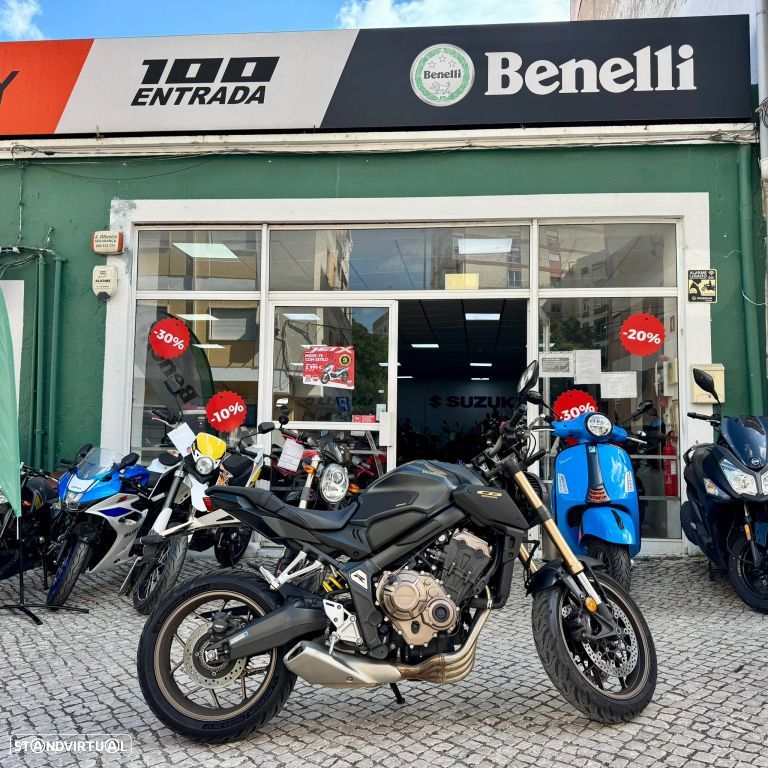 Honda CB 650 RA - 17