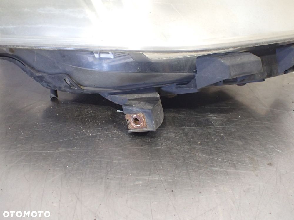 LAMPA PRAWA PRZEDNIA CITROEN NEMO 1.4HDI - 3