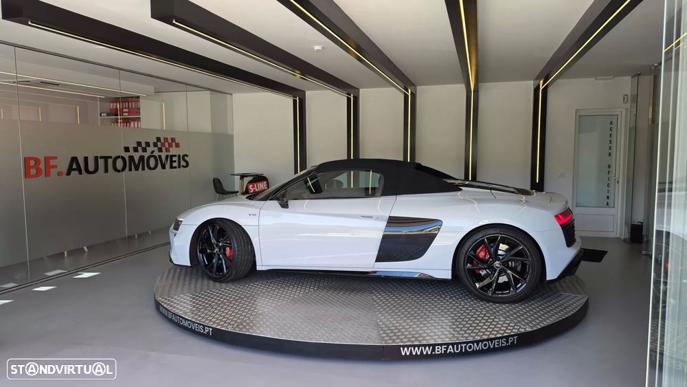 Audi R8 Spyder V10 5.2 FSI RWS S tronic - 14