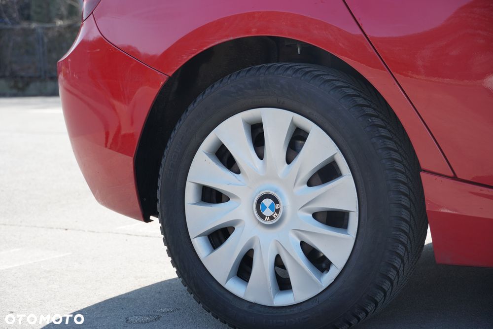 BMW Seria 1 116d - 5