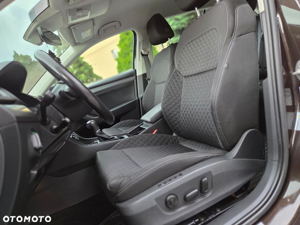 Skoda Superb 2.0 TDI Style DSG - 19