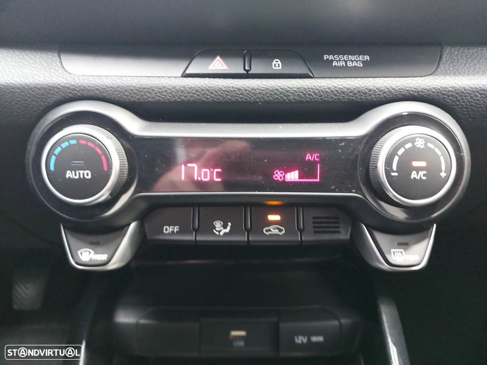 Kia Stonic 1.0 T-GDI Drive - 18