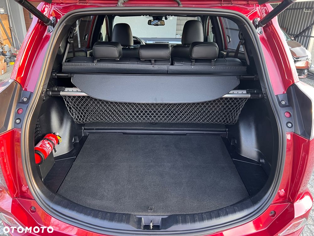 Toyota RAV4 - 33