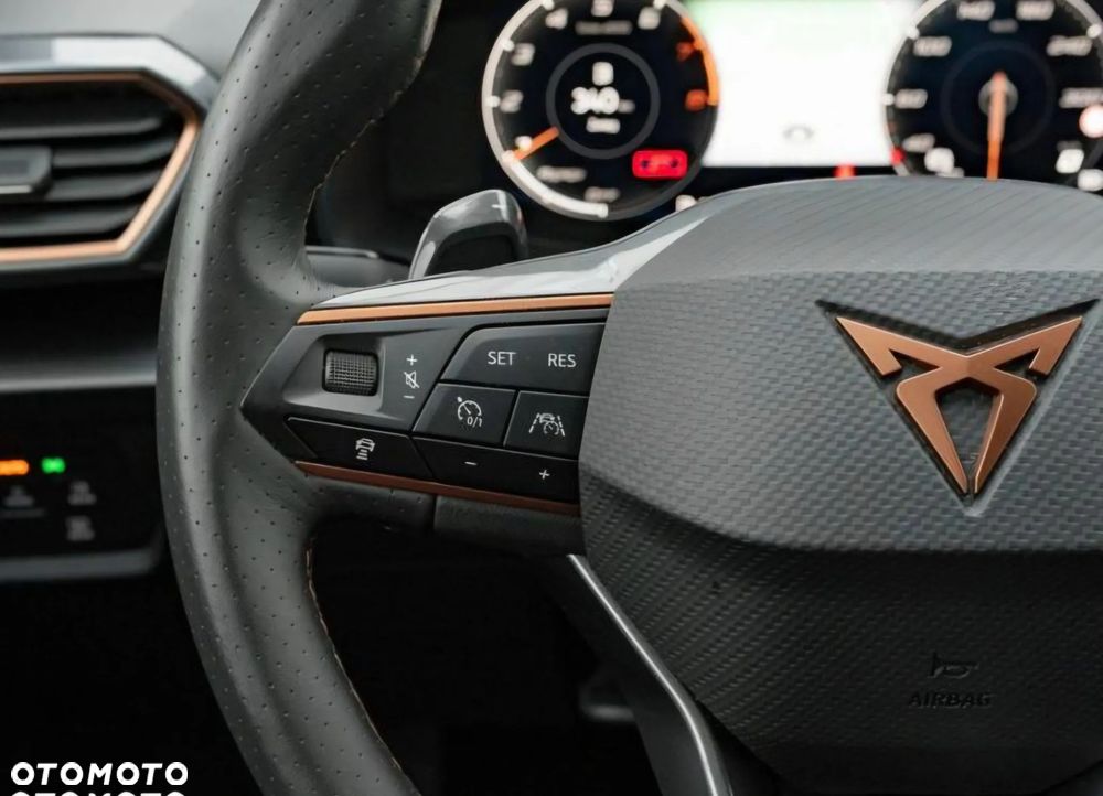 Cupra Leon 1.5 eTSI DSG - 10
