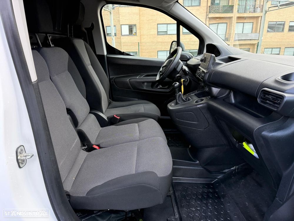 Peugeot Partner 1.5 BlueHDi Premium Longa - 9
