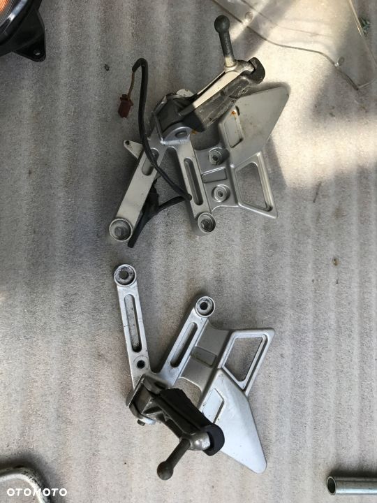 YAMAHA TZR125 TZR50 SET PODNÓŻEK KIEROWCY P L - 1