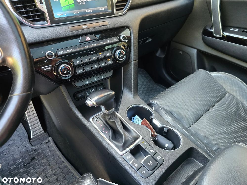 Kia Sportage 2,0 CRDI AWD GT Line - 16