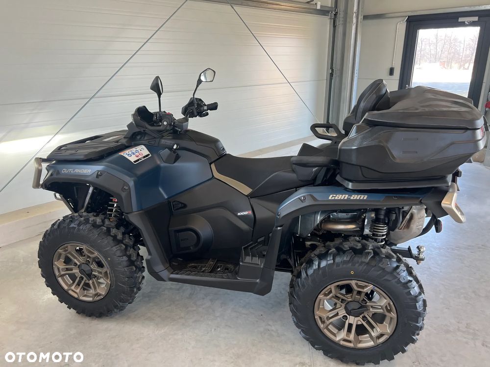 Can-Am Outlander - 2