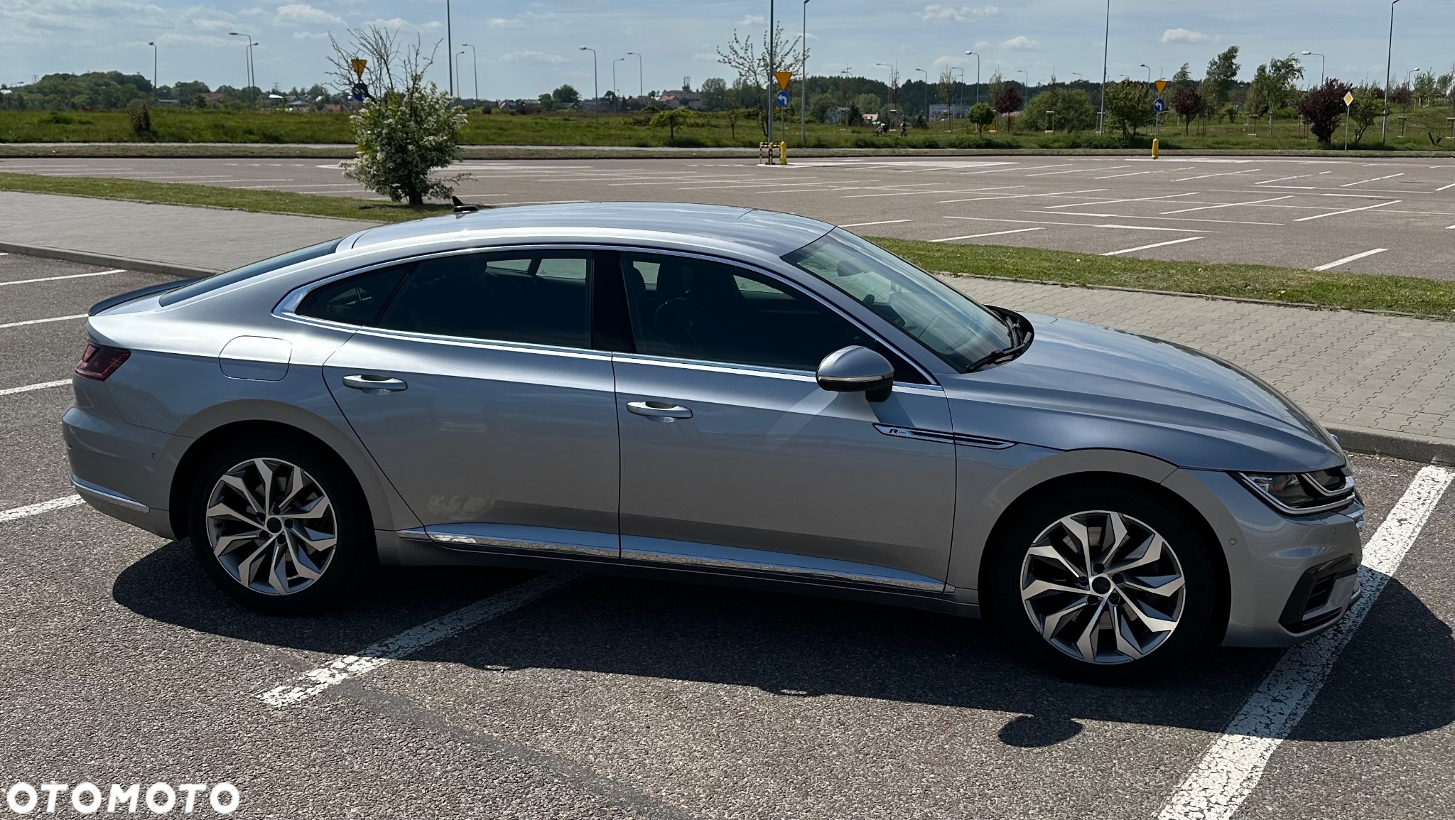 Volkswagen Arteon 2.0 TDI Bi-Turbo SCR 4Mot R-Line DSG - 5