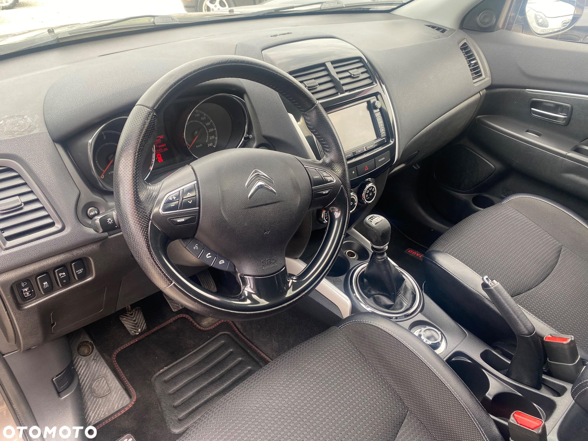 Citroën C4 Aircross e-HDi 115 Stop & Start 4WD Exclusive - 9