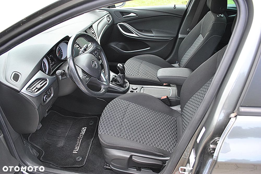 Opel Astra 1.2 T Business Elegance S&S - 9
