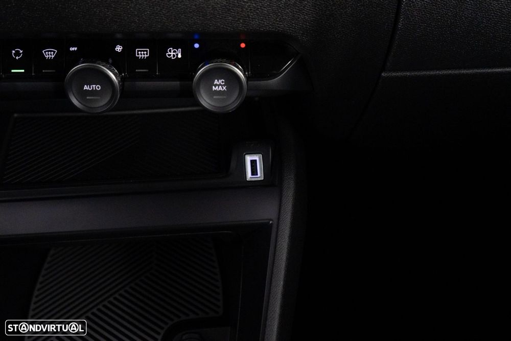 Citroën e-C4 50 kWh Live Pack - 26