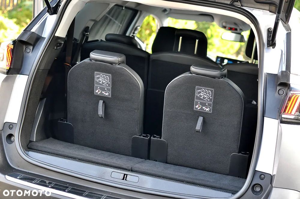 Peugeot 5008 1.2 PureTech Allure S&S - 16