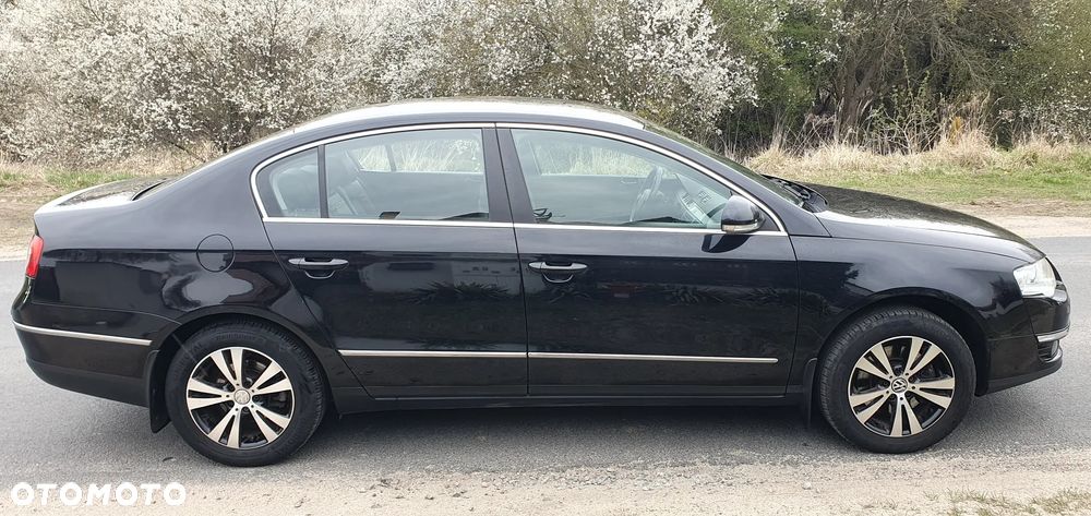 Volkswagen Passat 2.0 TDI DPF Sportline - 6