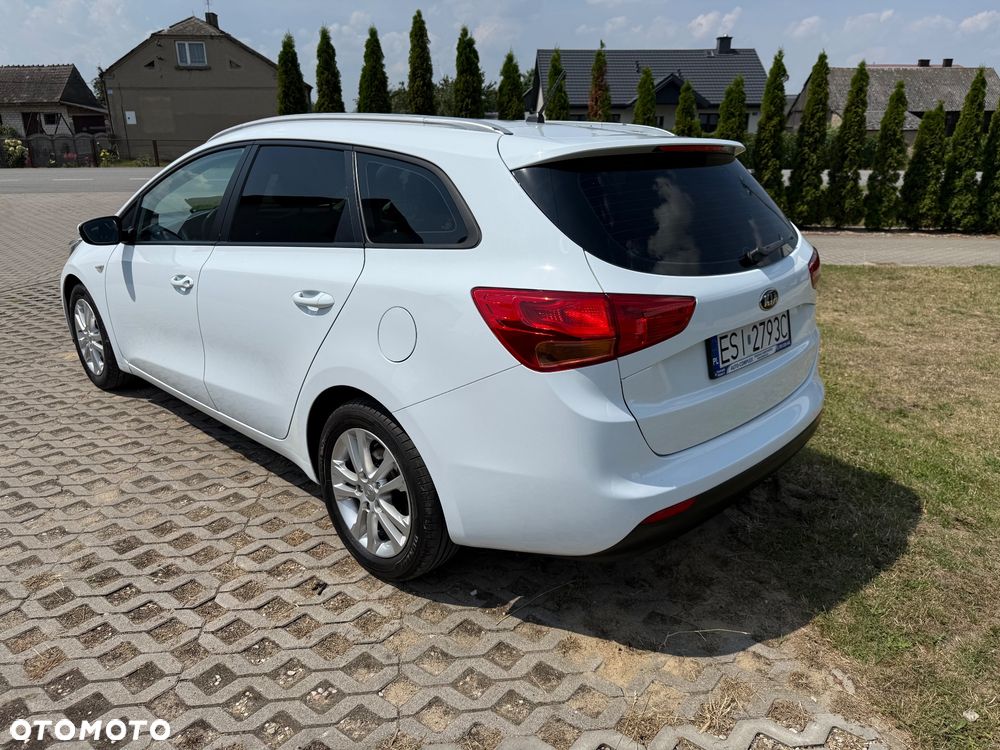 Kia Ceed 1.4 CVVT - 4