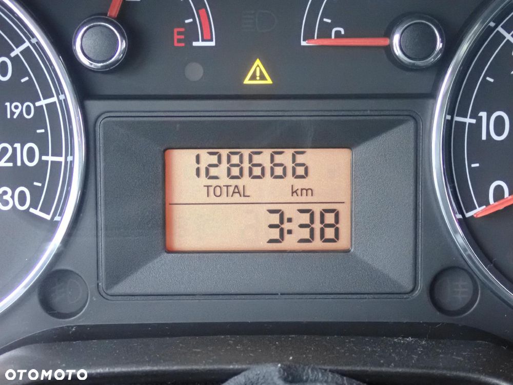 CZĘŚCI - Fiat Grande Punto 1,2 8V 65KM 199A4000 HB 5D lakier 876 2009r. INDEX - 9981 - 12