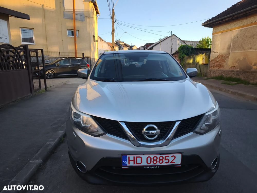 Nissan Qashqai 1.6 DCI N-Connecta - 2
