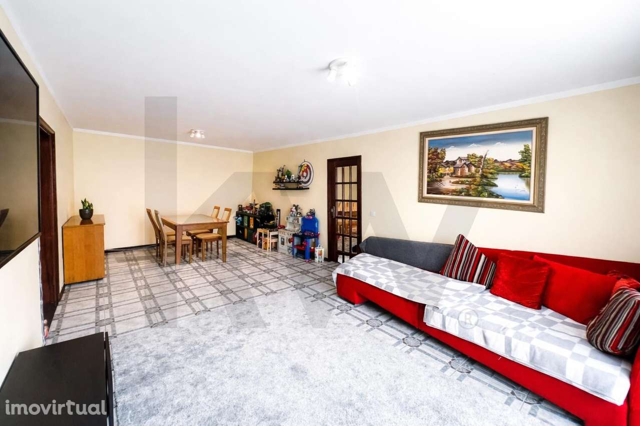 T3 com 126m2 em zona central de Vila do Conde | Próximo da praia e esc - Grande imagem: 4/14