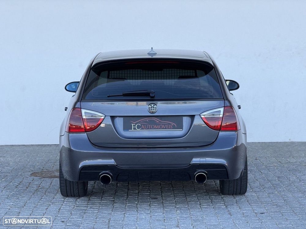 BMW 318 d Pack M - 17