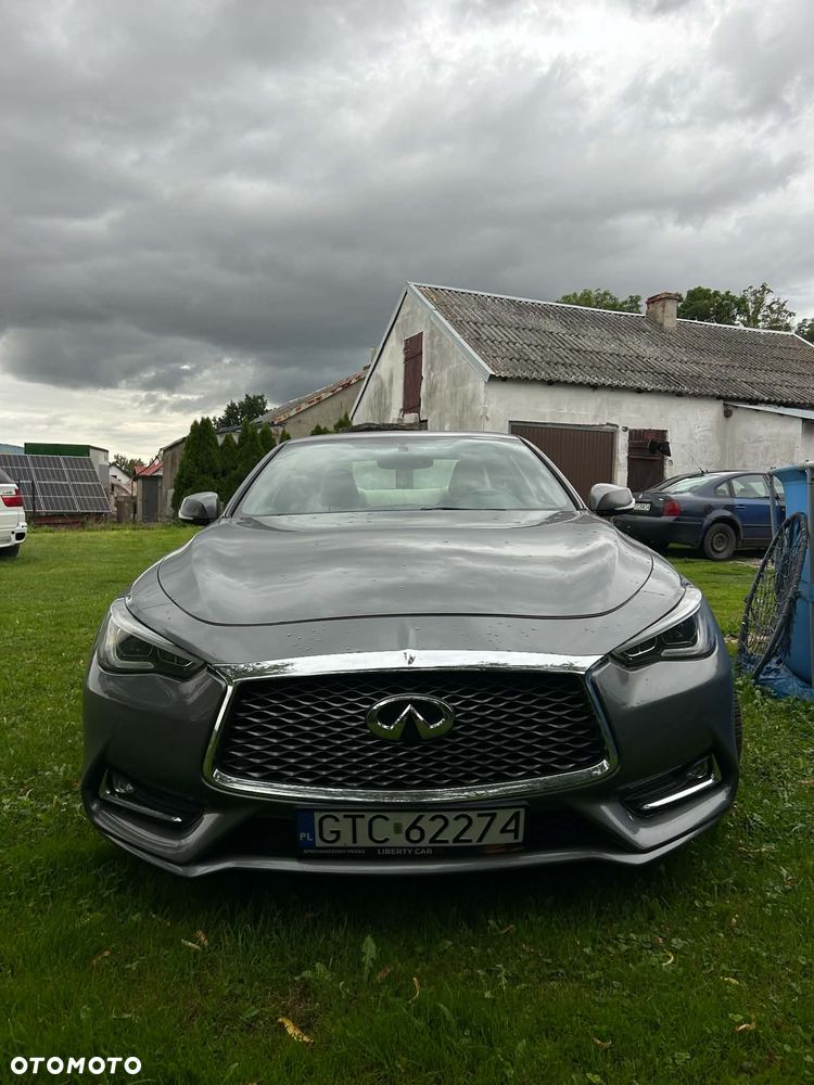 Infiniti Q60 - 2