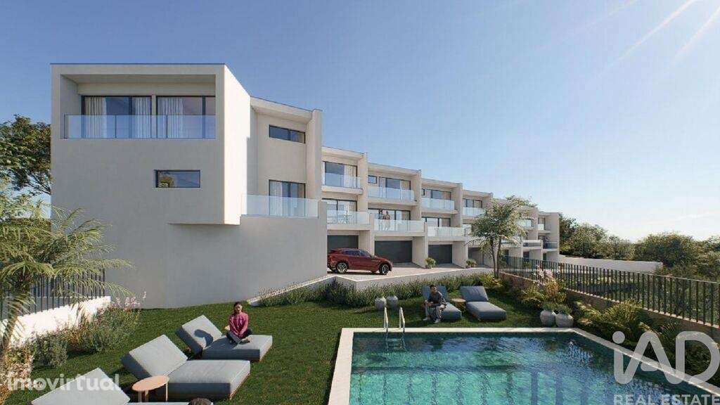 Casa / Villa T3 em Fânzeres e São Pedro da Cova de 163,00 m2 - Grande imagem: 3/15