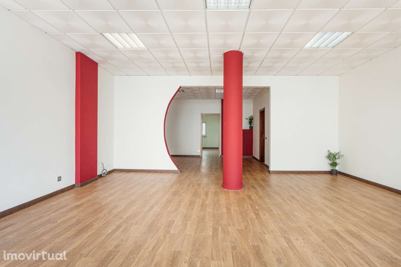 Loja com parqueamento, Costa da Caparica - Grande imagem: 3/14