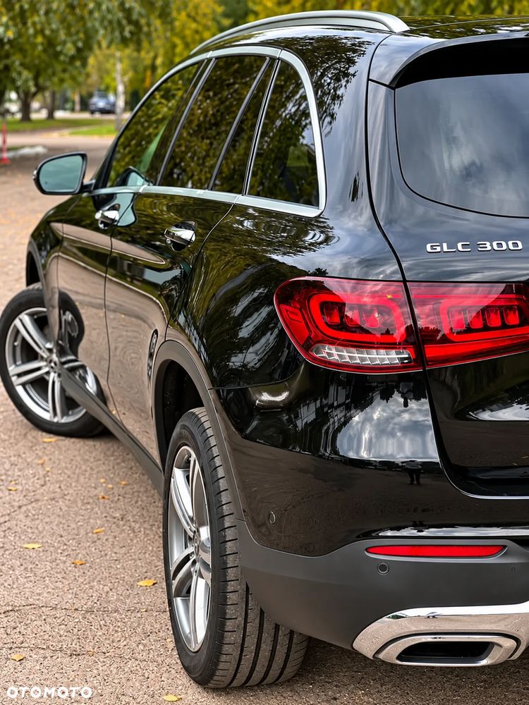 Mercedes-Benz GLC - 8