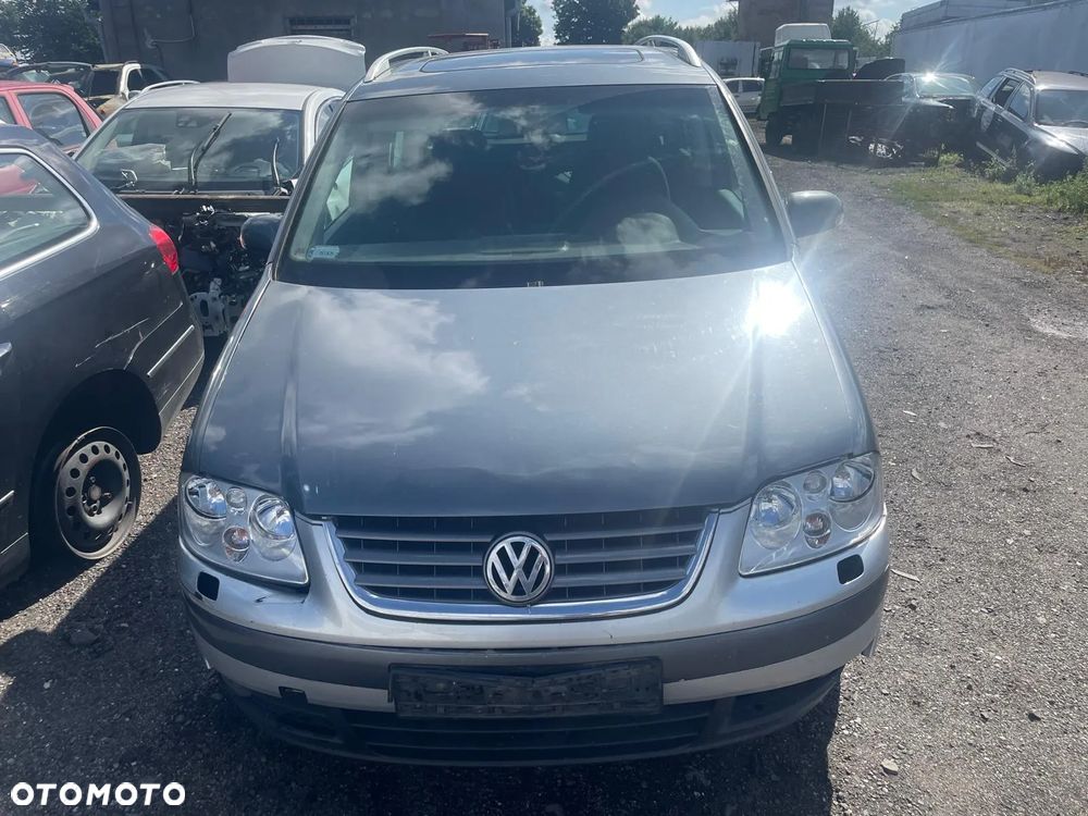 Volkswagen Touran NA CZĘŚCI!!! Kolor: LD7X