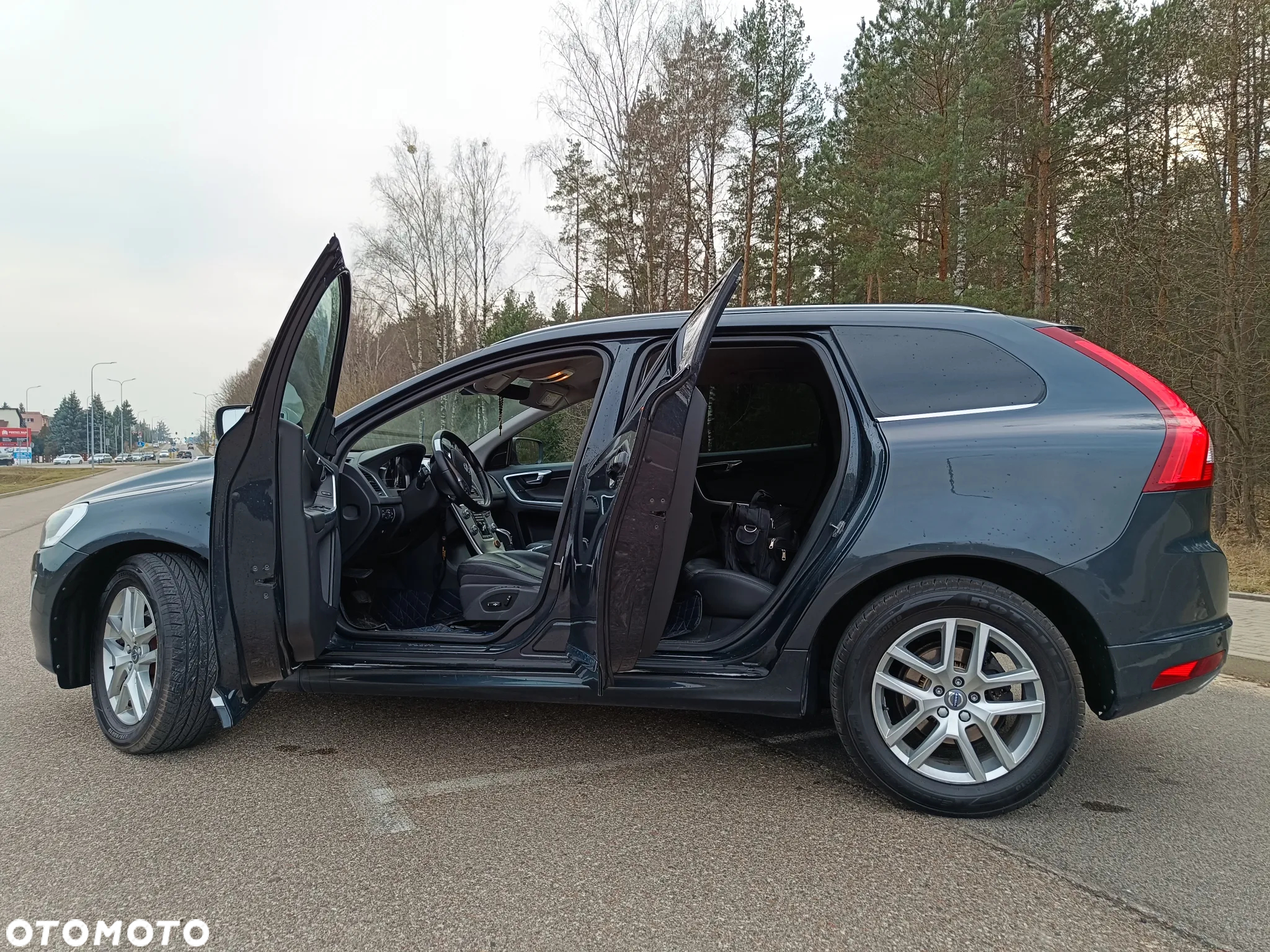 Volvo XC 60 D4 AWD Geartronic Summum - 11