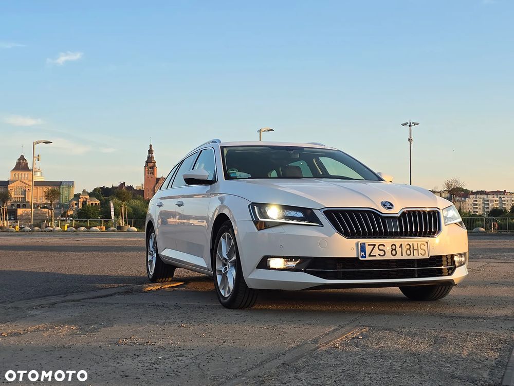 Skoda Superb 2.0 TDI Ambition DSG - 3