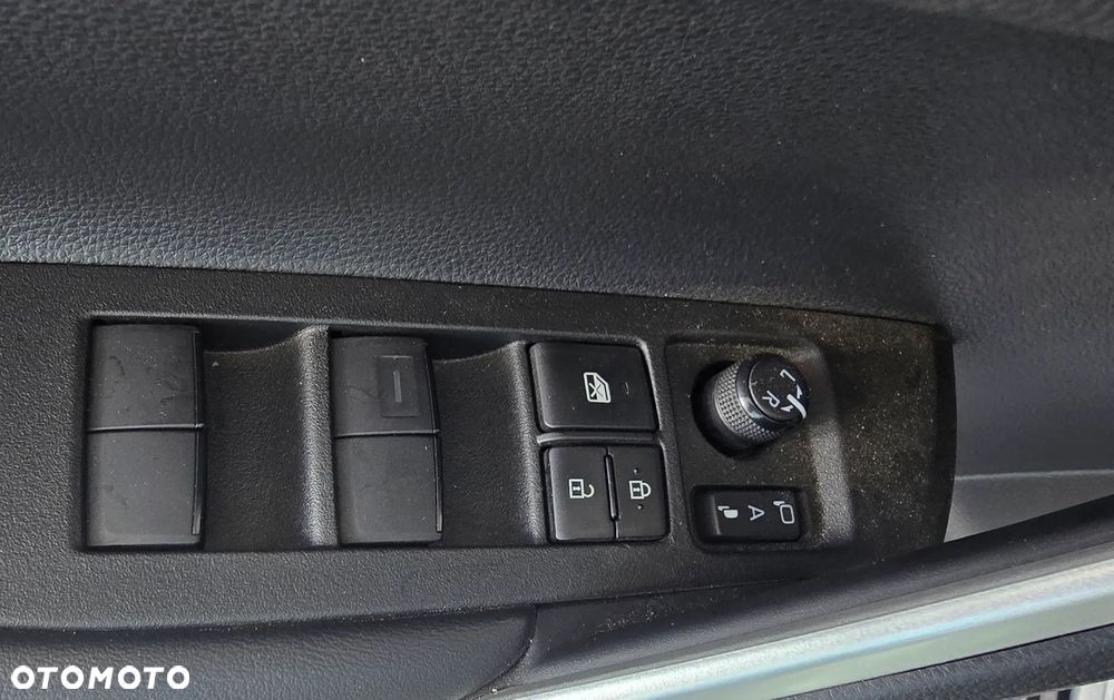 Toyota Corolla - 7