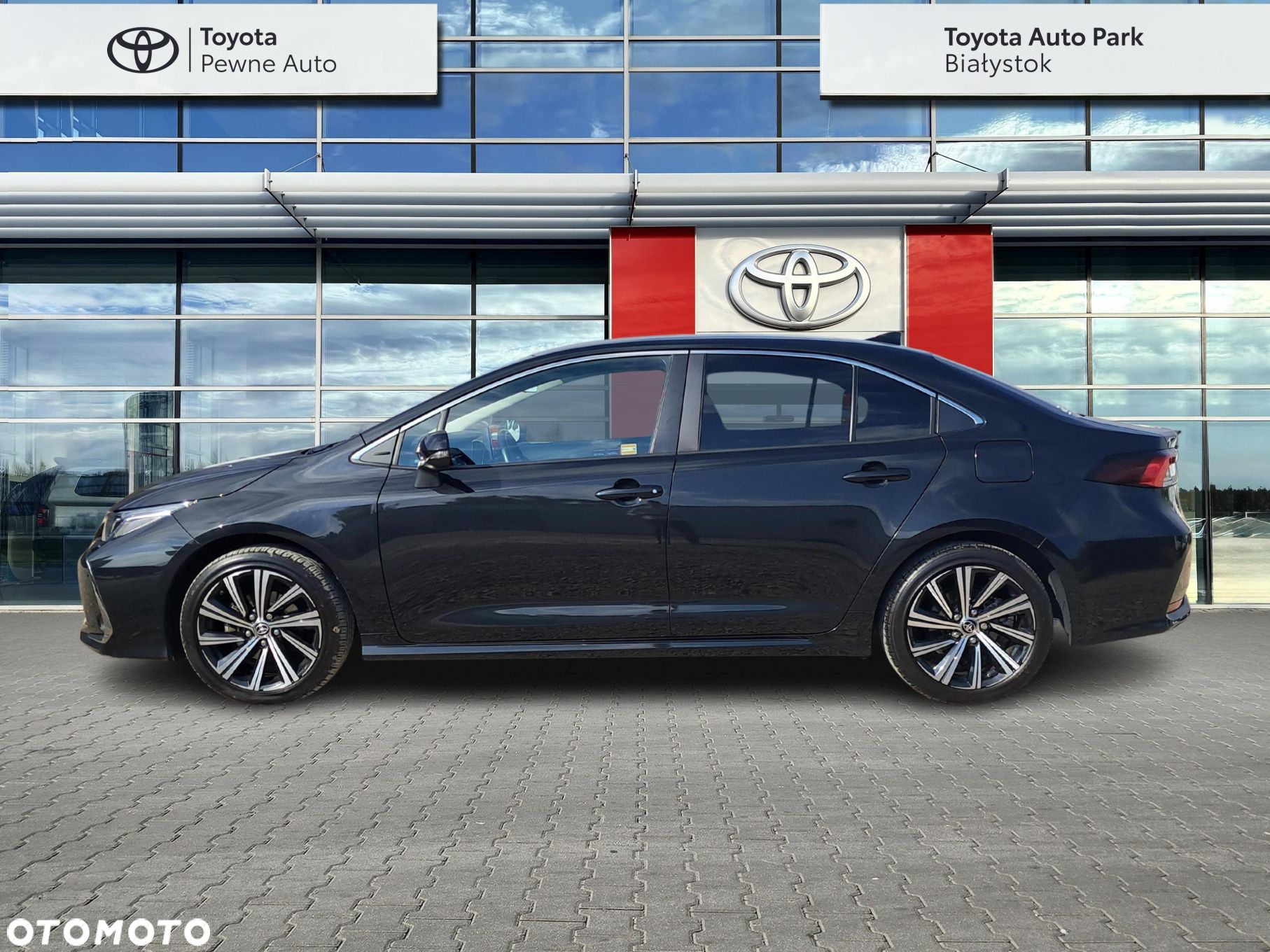 Toyota Corolla - 2