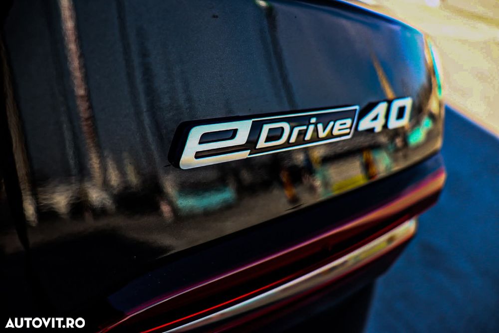 BMW i5 eDrive40 - 12