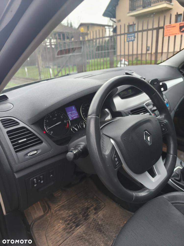 Renault Laguna 2.0 Authentique - 4