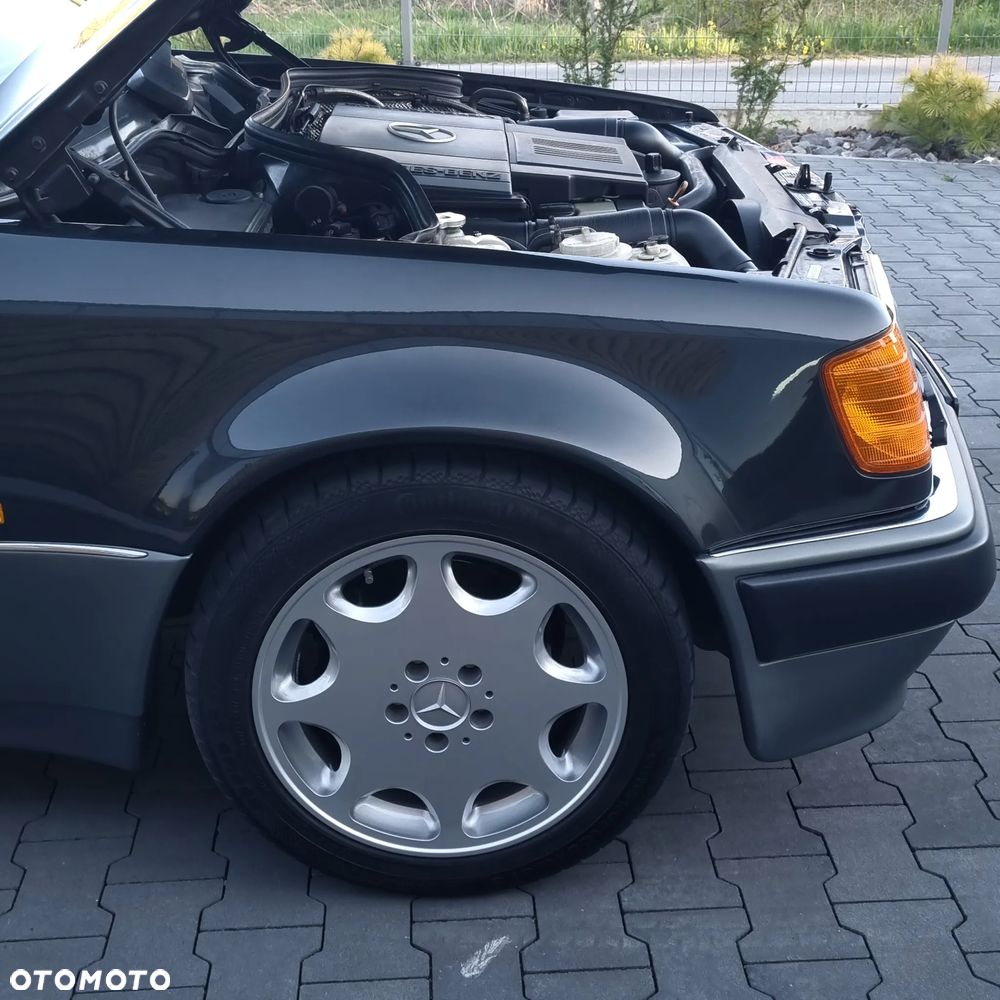 Mercedes-Benz W124 (1984-1993) - 34