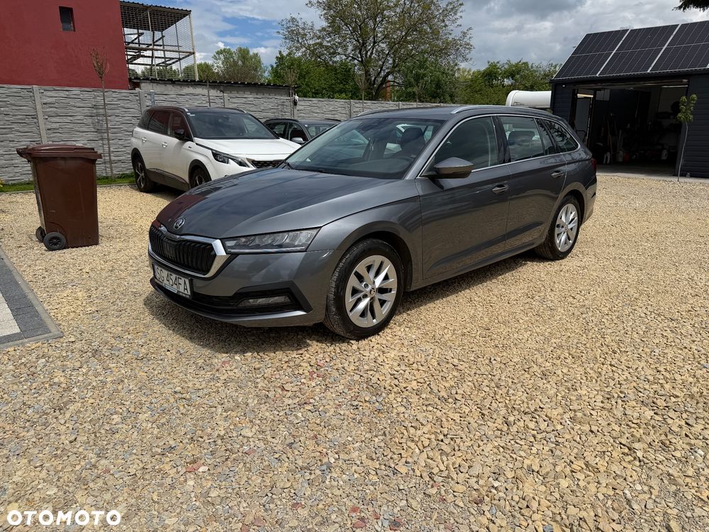 Skoda Octavia 2.0 TDI DSG Style - 12