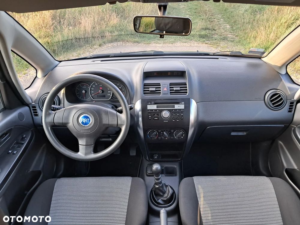 Fiat Sedici 1.9 Multijet 4x4 Dynamic - 15