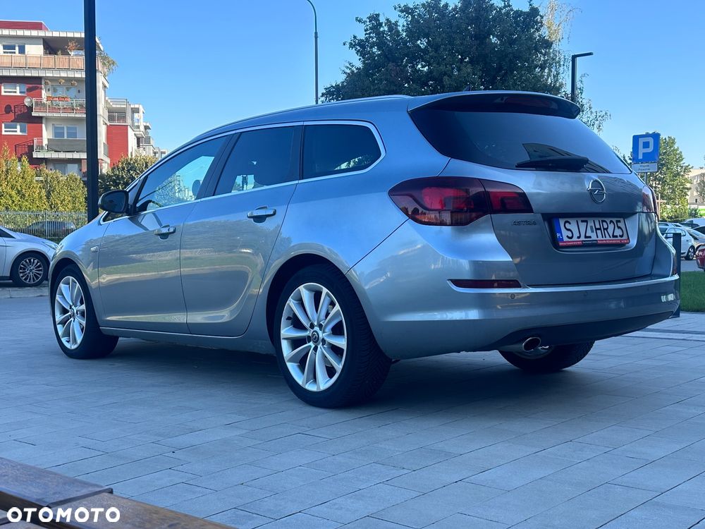 Opel Astra 2.0 CDTI DPF Sports Tourer - 5