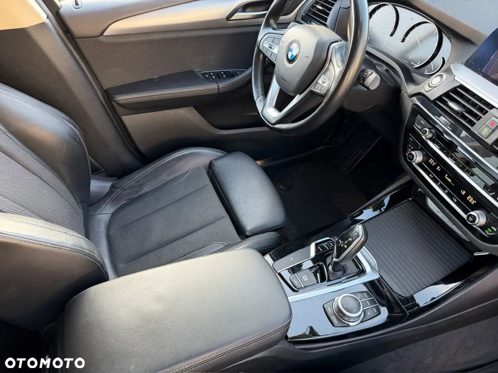BMW X3 - 16