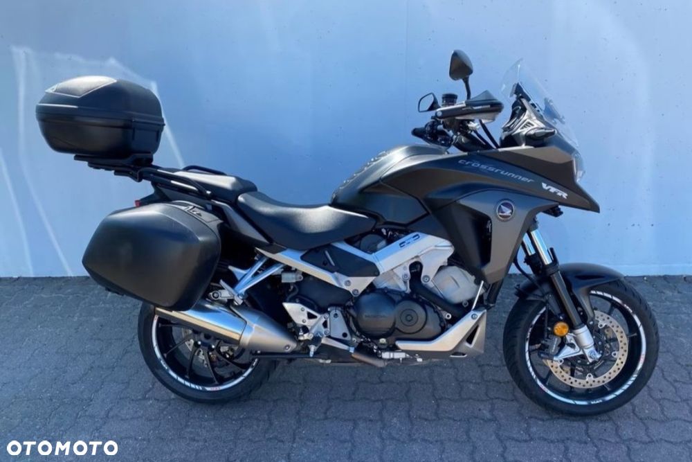 Honda VFR - 1