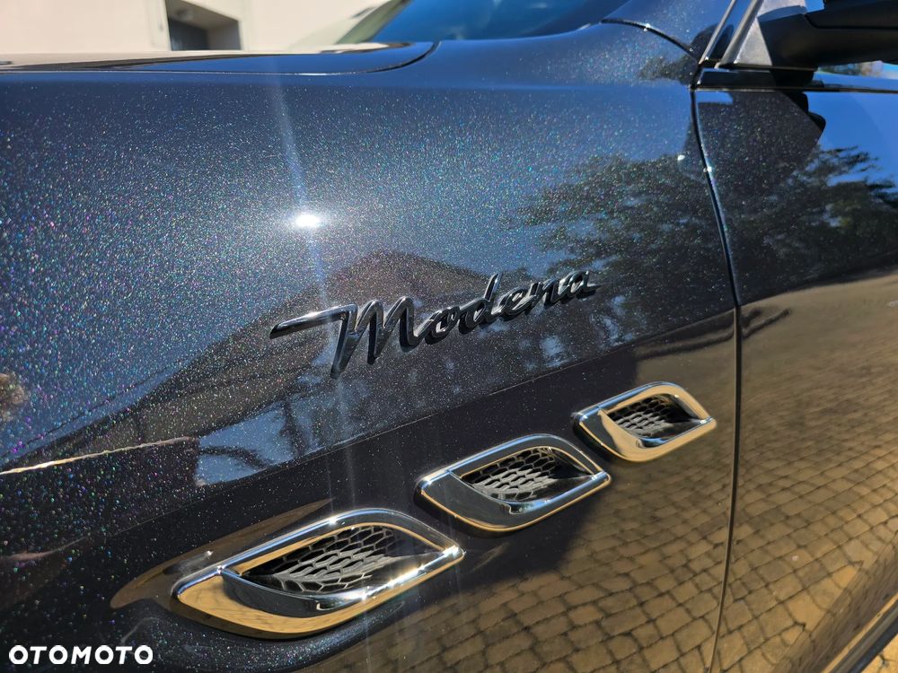 Maserati Quattroporte Modena - 8