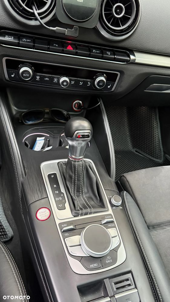 Audi S3 2.0 TFSI Quattro S tronic - 27