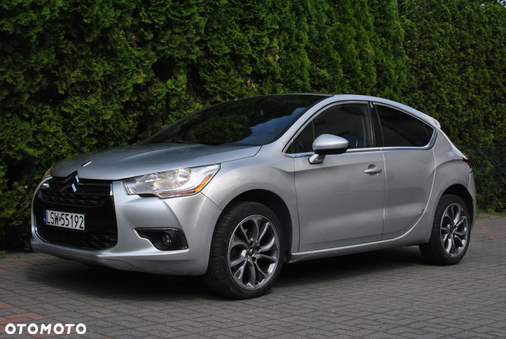Citroën DS4 HDi 165 SportChic - 1