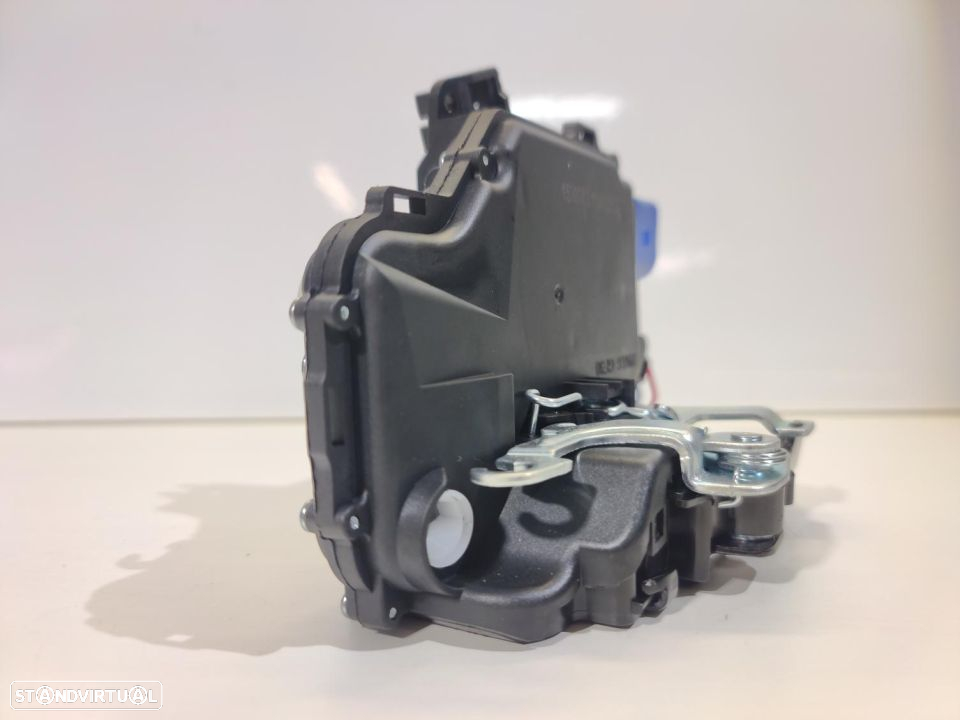 Fechadura Nova VW Porta Frente Dta Passat B5 Bora  Golf 4 - 4